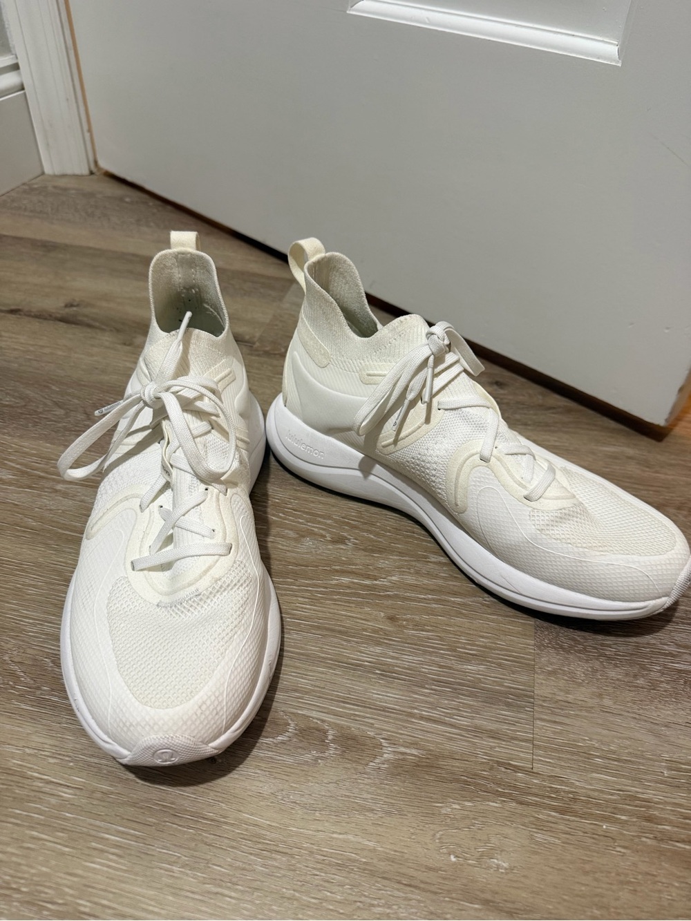 lululemon athletica Women's Cream Knit Lace-Up Sneakers